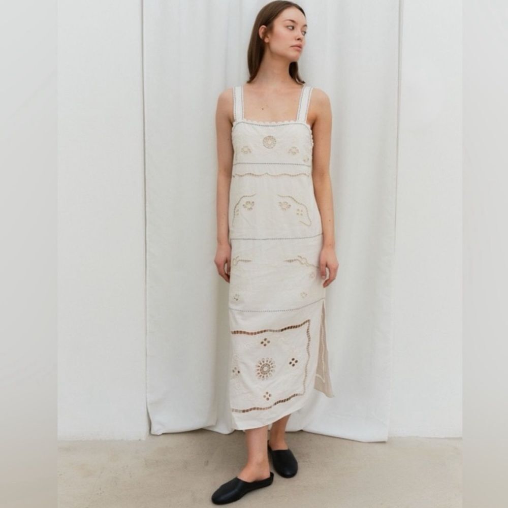 Zara White Embroidered Dress